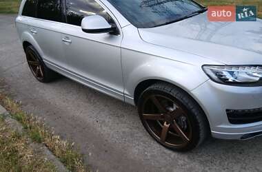 Внедорожник / Кроссовер Audi Q7 2010 в Кривом Роге