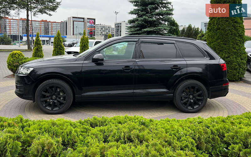 Позашляховик / Кросовер Audi Q7 2018 в Львові