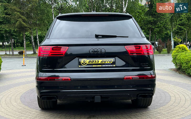 Позашляховик / Кросовер Audi Q7 2018 в Львові