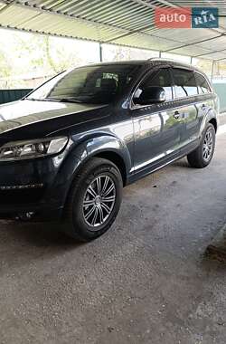 Внедорожник / Кроссовер Audi Q7 2008 в 