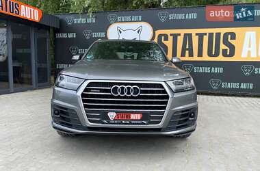 Внедорожник / Кроссовер Audi Q7 2016 в 