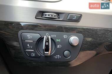 Внедорожник / Кроссовер Audi Q7 2016 в 