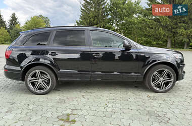 Внедорожник / Кроссовер Audi Q7 2014 в 