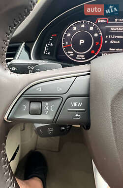 Внедорожник / Кроссовер Audi Q7 2018 в 