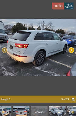 Внедорожник / Кроссовер Audi Q7 2018 в 
