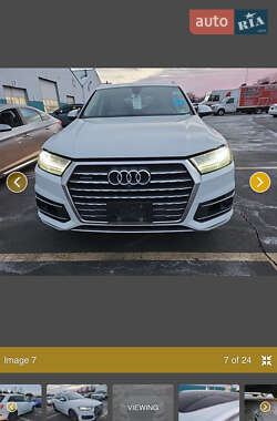 Внедорожник / Кроссовер Audi Q7 2018 в 