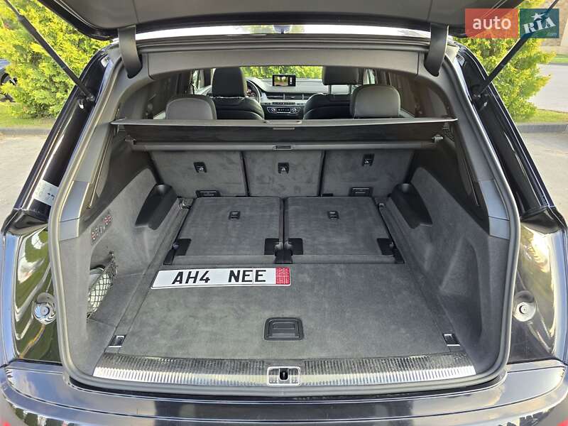 Внедорожник / Кроссовер Audi Q7 2018 в Львове