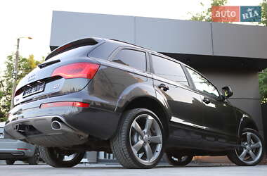Внедорожник / Кроссовер Audi Q7 2014 в 