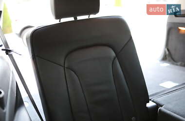 Внедорожник / Кроссовер Audi Q7 2014 в 