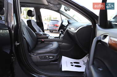 Внедорожник / Кроссовер Audi Q7 2014 в 
