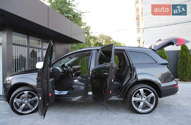 Внедорожник / Кроссовер Audi Q7 2014 в 