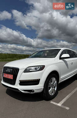 Внедорожник / Кроссовер Audi Q7 2010 в 