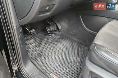 Позашляховик / Кросовер Audi Q7 2011 в 