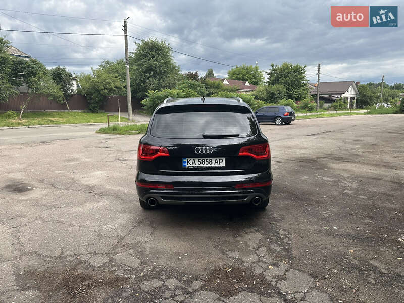 Внедорожник / Кроссовер Audi Q7 2011 в Киеве