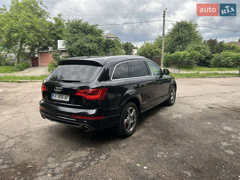 Внедорожник / Кроссовер Audi Q7 2011 в Киеве