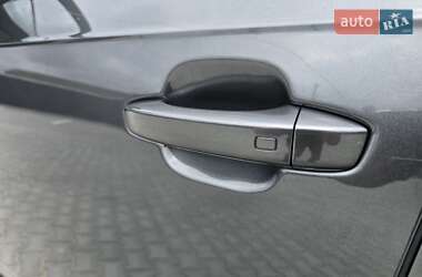 Внедорожник / Кроссовер Audi Q7 2021 в 