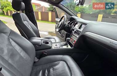 Внедорожник / Кроссовер Audi Q7 2013 в 
