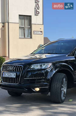 Внедорожник / Кроссовер Audi Q7 2012 в 