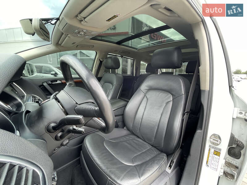 Внедорожник / Кроссовер Audi Q7 2013 в Полтаве