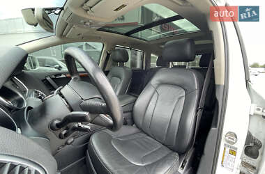 Позашляховик / Кросовер Audi Q7 2013 в 