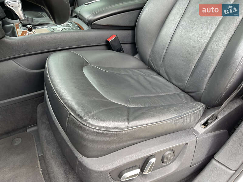 Внедорожник / Кроссовер Audi Q7 2013 в Полтаве