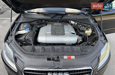 Внедорожник / Кроссовер Audi Q7 2008 в 