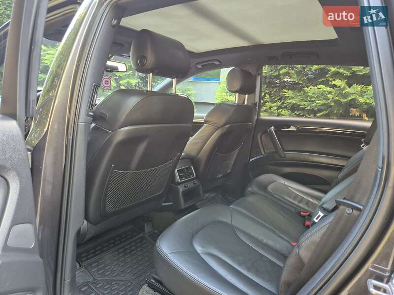 Внедорожник / Кроссовер Audi Q7 2007 в Ровно