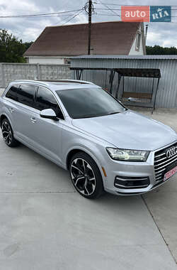 Внедорожник / Кроссовер Audi Q7 2019 в 
