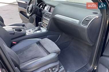 Внедорожник / Кроссовер Audi Q7 2014 в 