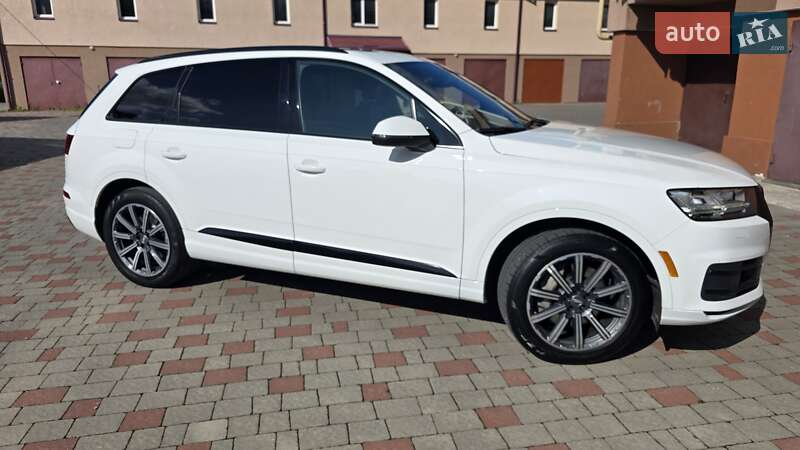 Внедорожник / Кроссовер Audi Q7 2016 в Ивано-Франковске