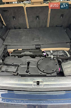 Внедорожник / Кроссовер Audi Q7 2023 в 