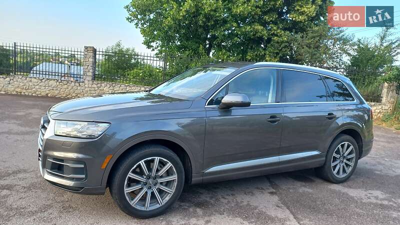 Внедорожник / Кроссовер Audi Q7 2018 в Збараже