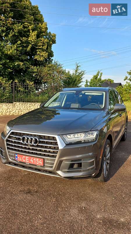 Внедорожник / Кроссовер Audi Q7 2018 в Збараже