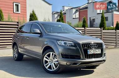 Внедорожник / Кроссовер Audi Q7 2011 в 