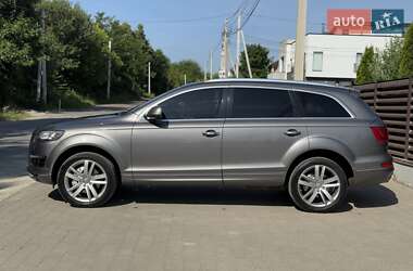 Внедорожник / Кроссовер Audi Q7 2011 в 
