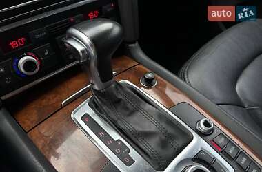 Позашляховик / Кросовер Audi Q7 2013 в 