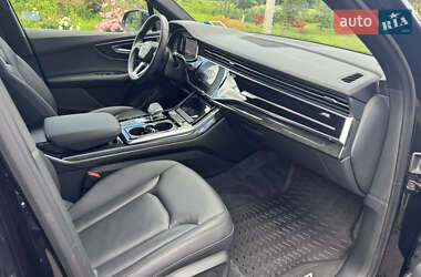 Внедорожник / Кроссовер Audi Q7 2020 в 
