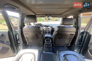 Позашляховик / Кросовер Audi Q7 2006 в 