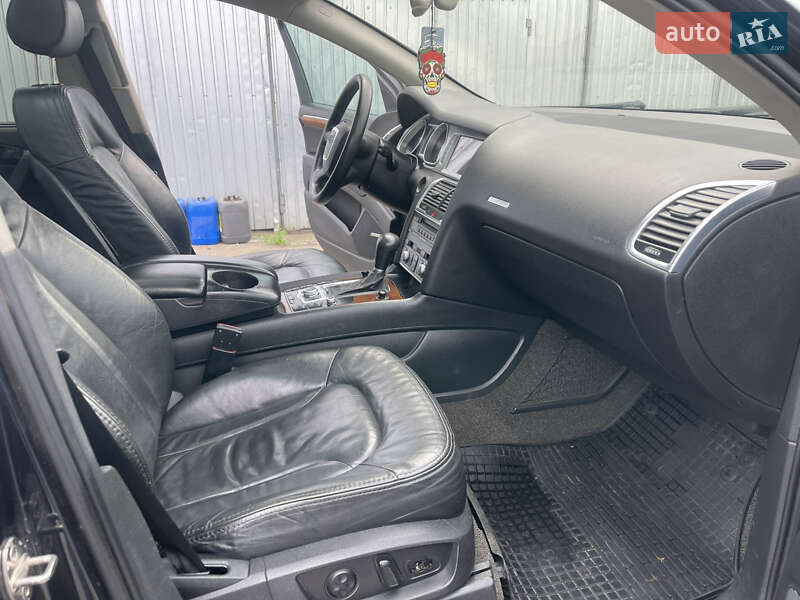 Внедорожник / Кроссовер Audi Q7 2006 в Виннице