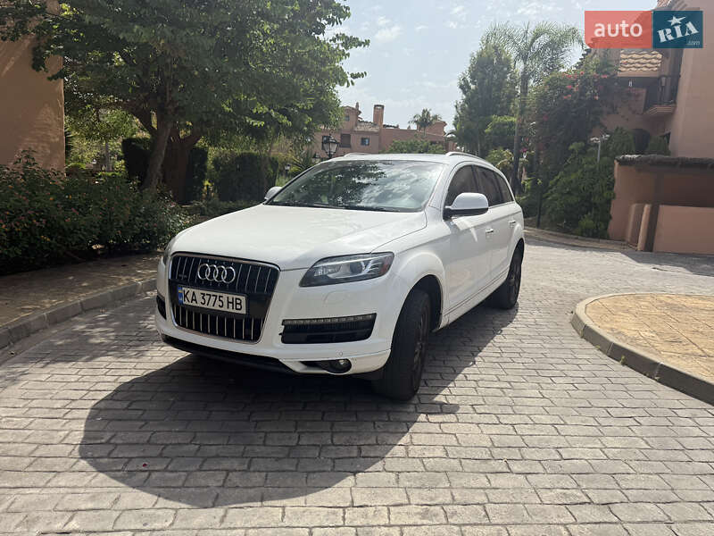 Внедорожник / Кроссовер Audi Q7 2010 в Киеве