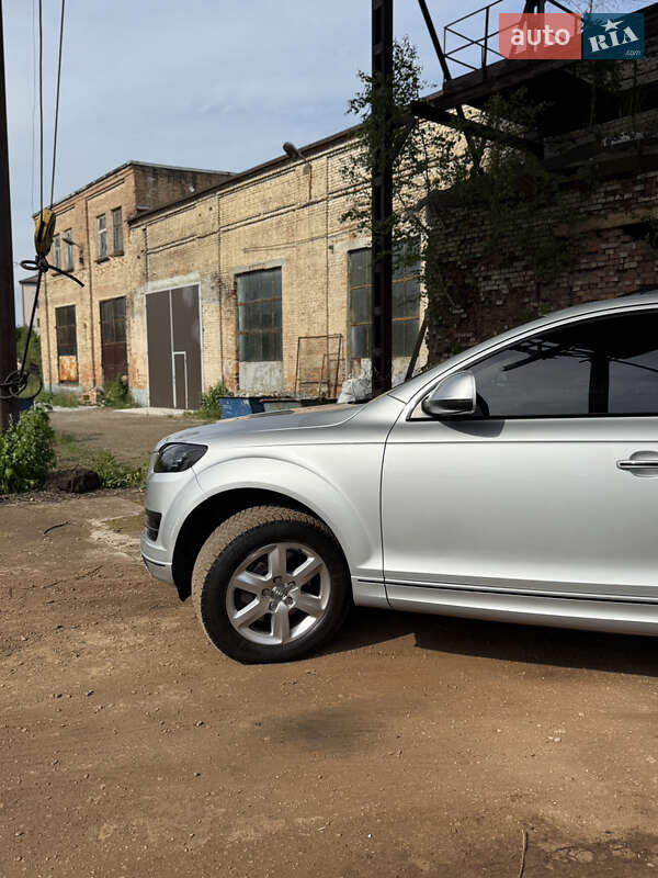 Внедорожник / Кроссовер Audi Q7 2014 в Львове