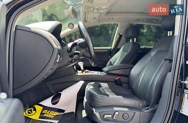 Внедорожник / Кроссовер Audi Q7 2014 в 