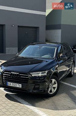 Внедорожник / Кроссовер Audi Q7 2019 в 