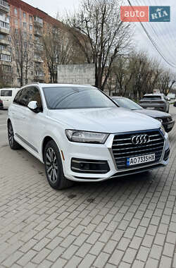 Позашляховик / Кросовер Audi Q7 2017 в Ужгороді