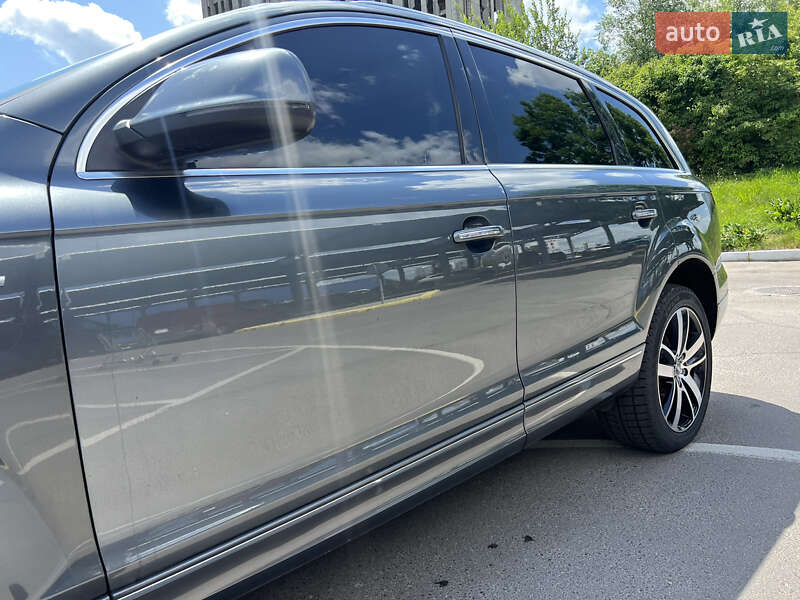 Внедорожник / Кроссовер Audi Q7 2015 в Львове