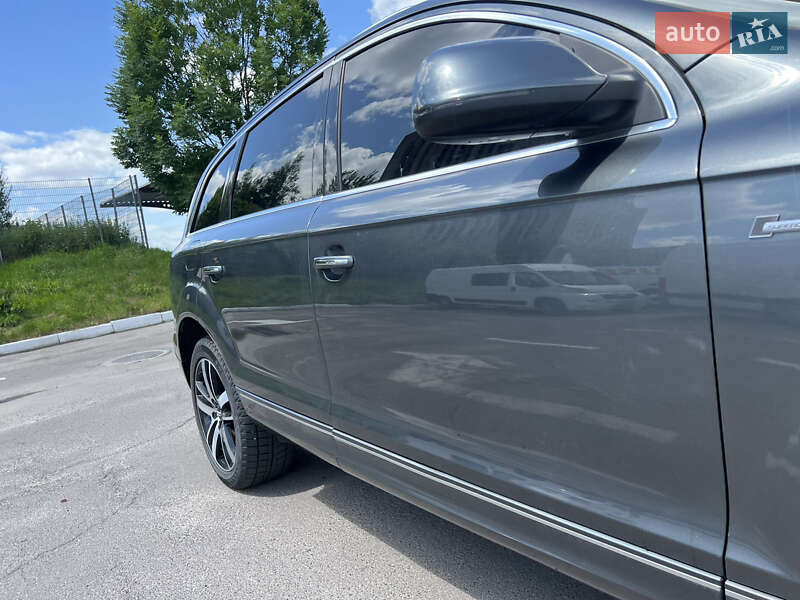 Внедорожник / Кроссовер Audi Q7 2015 в Львове