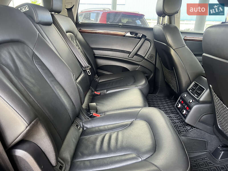 Внедорожник / Кроссовер Audi Q7 2015 в Львове