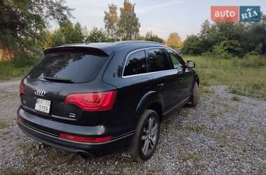 Позашляховик / Кросовер Audi Q7 2011 в 