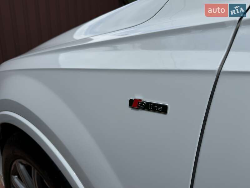 Внедорожник / Кроссовер Audi Q7 2020 в Киеве