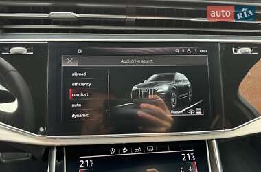 Внедорожник / Кроссовер Audi Q7 2020 в 